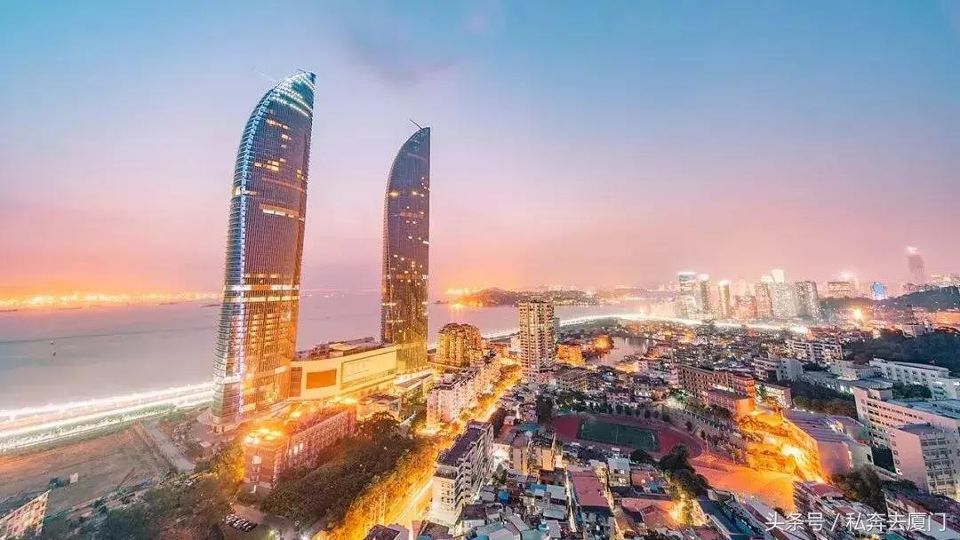 在厦门月薪多少才会有幸福感,在厦门月薪1万适合在厦门买房吗