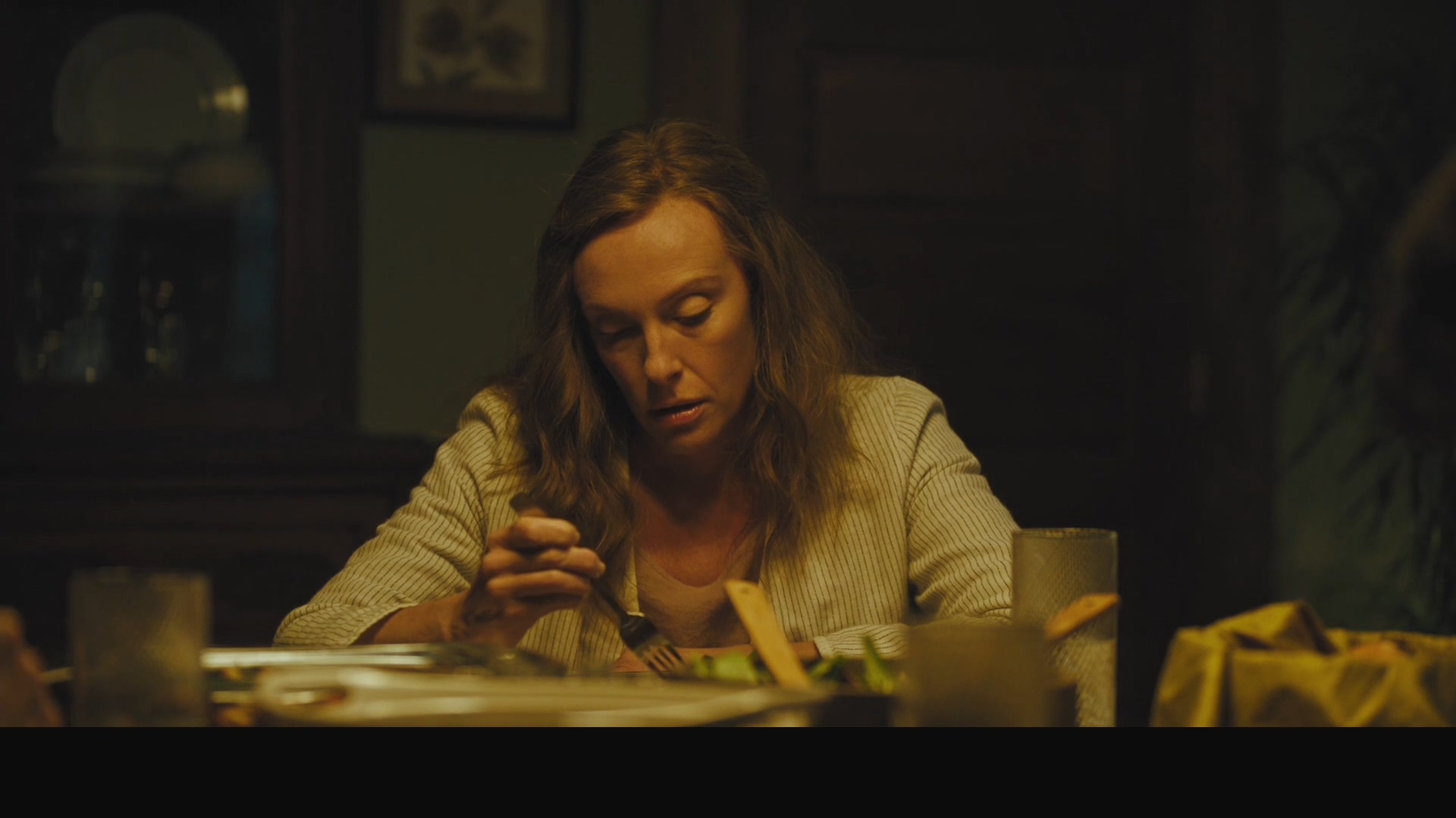 外婆死后，家里出了怪事：欧美电影无尿点系列