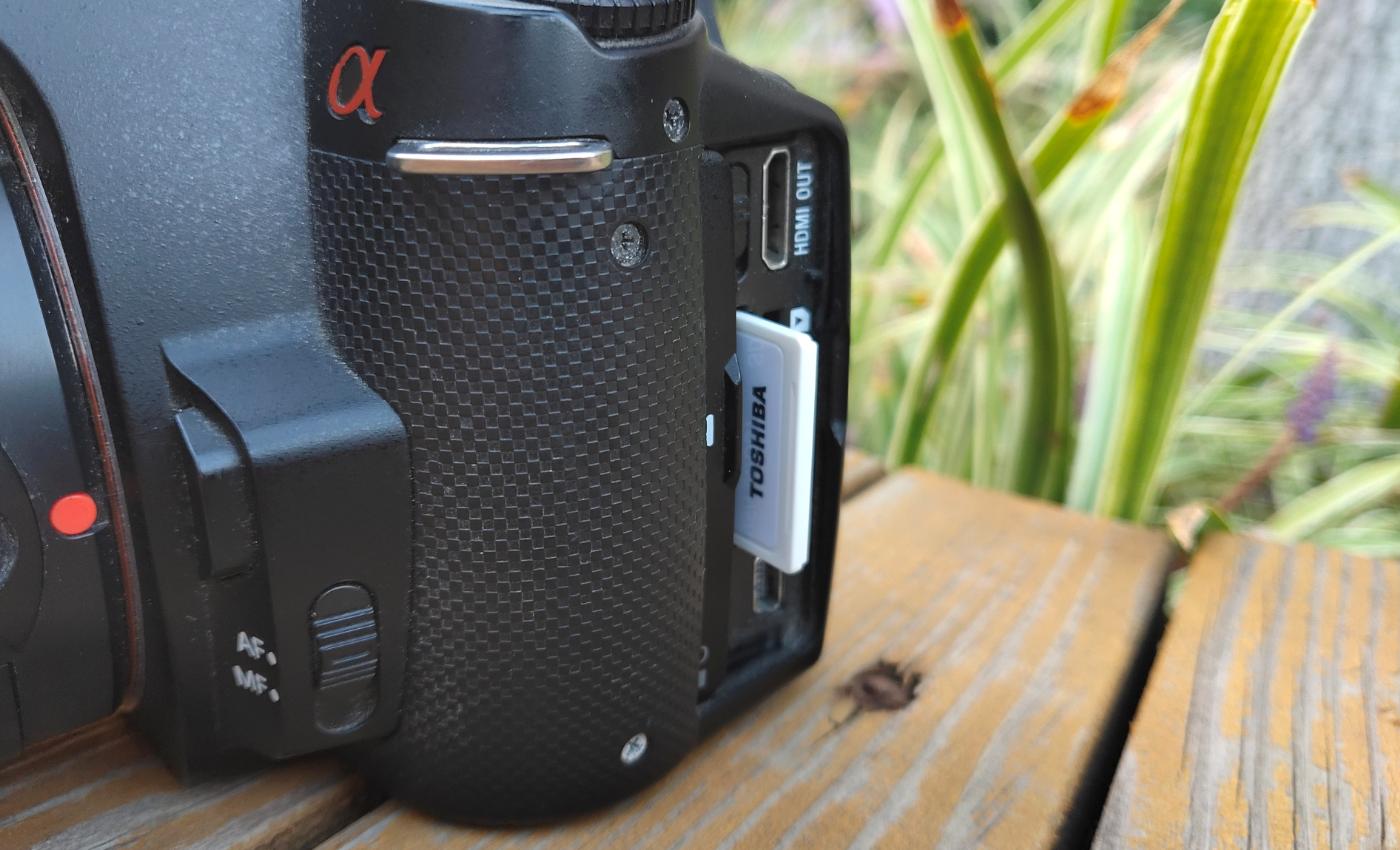 东芝flashairwifi卡使用方法,东芝flashair无线存储卡怎么用