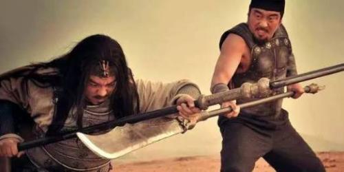 三国演义关羽和吕布到底谁更厉害,三国演义中关羽武力排行