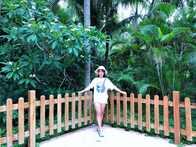 三亚旅游攻略自由行美食推荐,三亚旅游攻略自由行美食