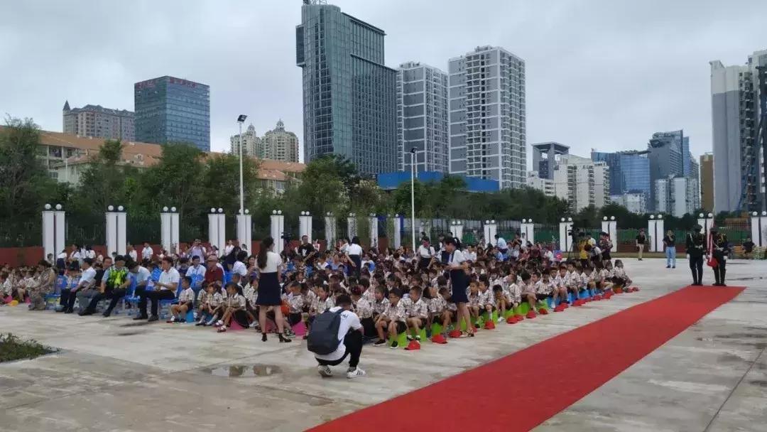 南宁小学开学典礼直播,直击南阳市小学开学现场