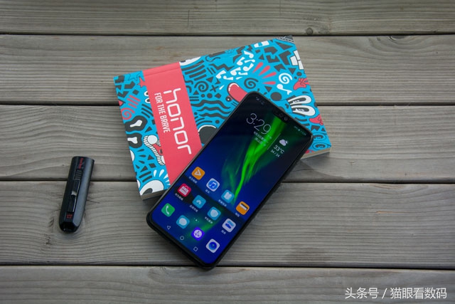 荣耀8x海思麒麟710怎么样,荣耀8x前置真的有16mp像素吗