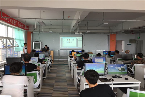 为什么农村电商真正做成功的很少,未来的农村电商将会如何发展起来