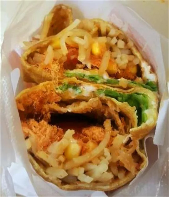 大连美食煎饼果子,吃遍大连小吃街