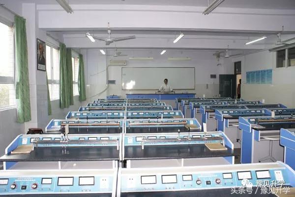 我们要给孩子诗和远方的田野，郑州名校系列：郑州市第四十四中学