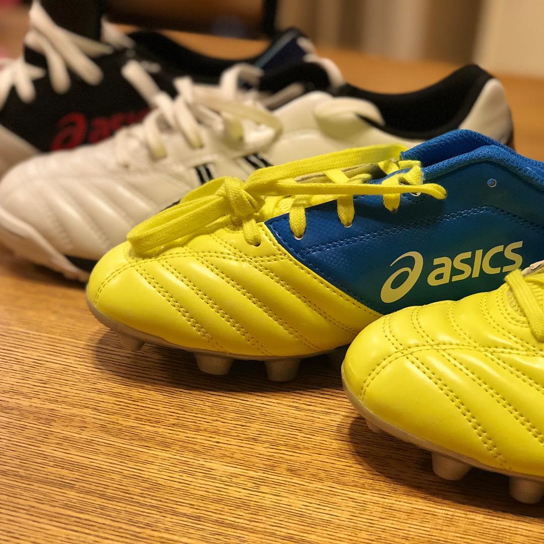 看足球鞋测评该看谁,enjoyz耐克tf足球鞋