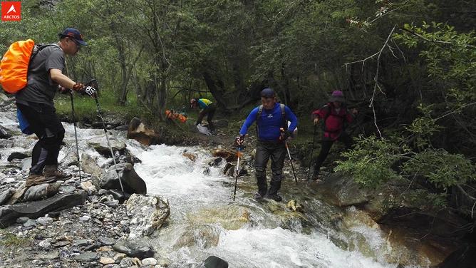 一次偶然，铸就永恒，十年驴龄的他“长存”于此-乌孙驴行记