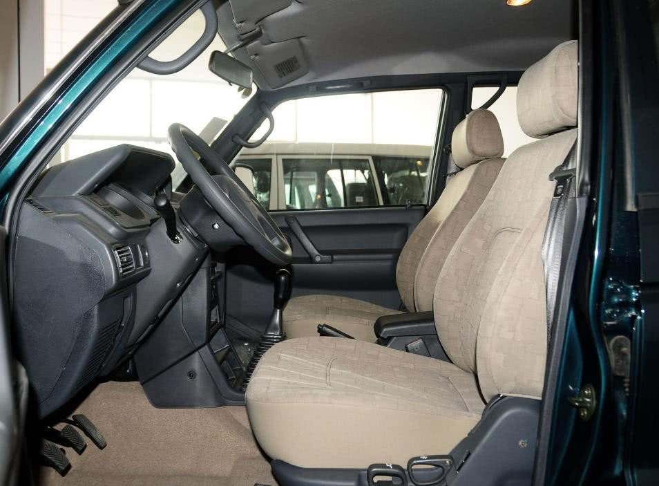 花了十七万买个二手宝马,花了17万买宝马7系