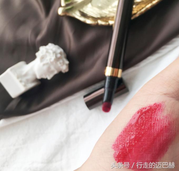 黑皮肤女生必有的六支口红,5款最衬肤色的口红你一定要有