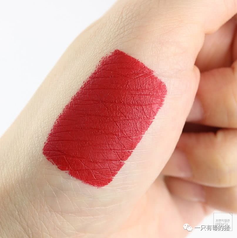 ysl哪个色号和迪奥999一样,ysl1966和迪奥999哪个好用啊