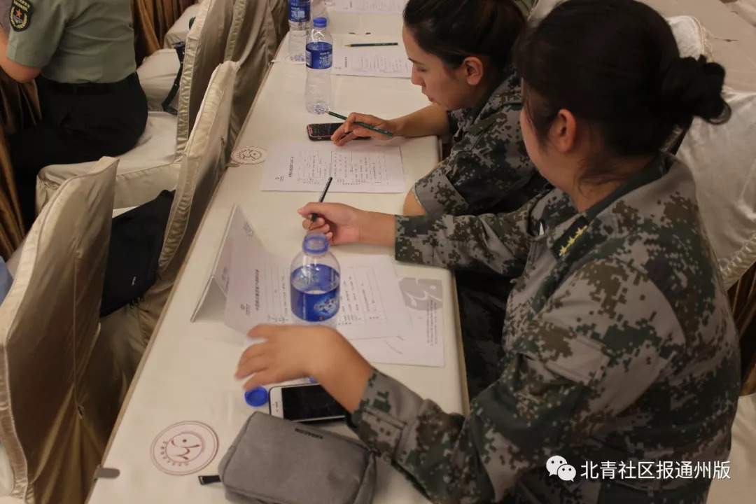 他是全市新时代好少年,更是通州用快板打出名堂的“普法小能手”