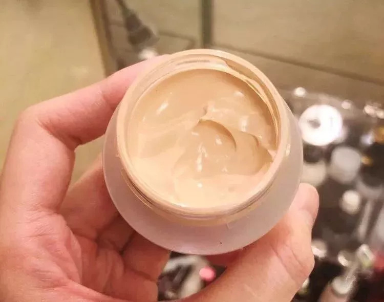 日本贵妇粉底哪款好用,日本的粉底液推荐实惠