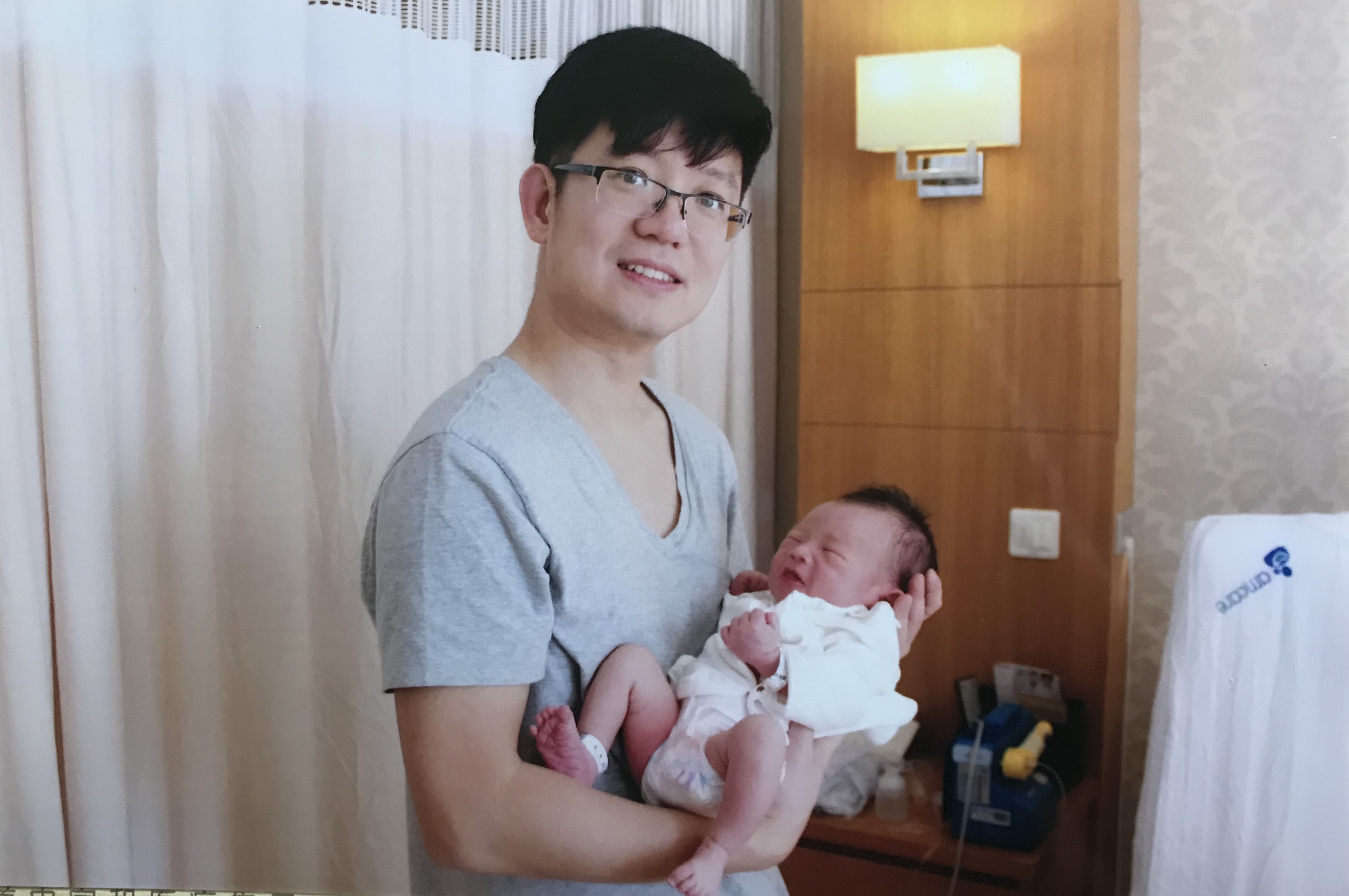 宝宝出疹一直高烧怎么办,宝宝出急疹都是发高烧吗