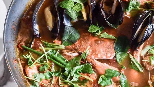 泰国冬阴功汤正宗做法,泰国冬阴功汤做法视频