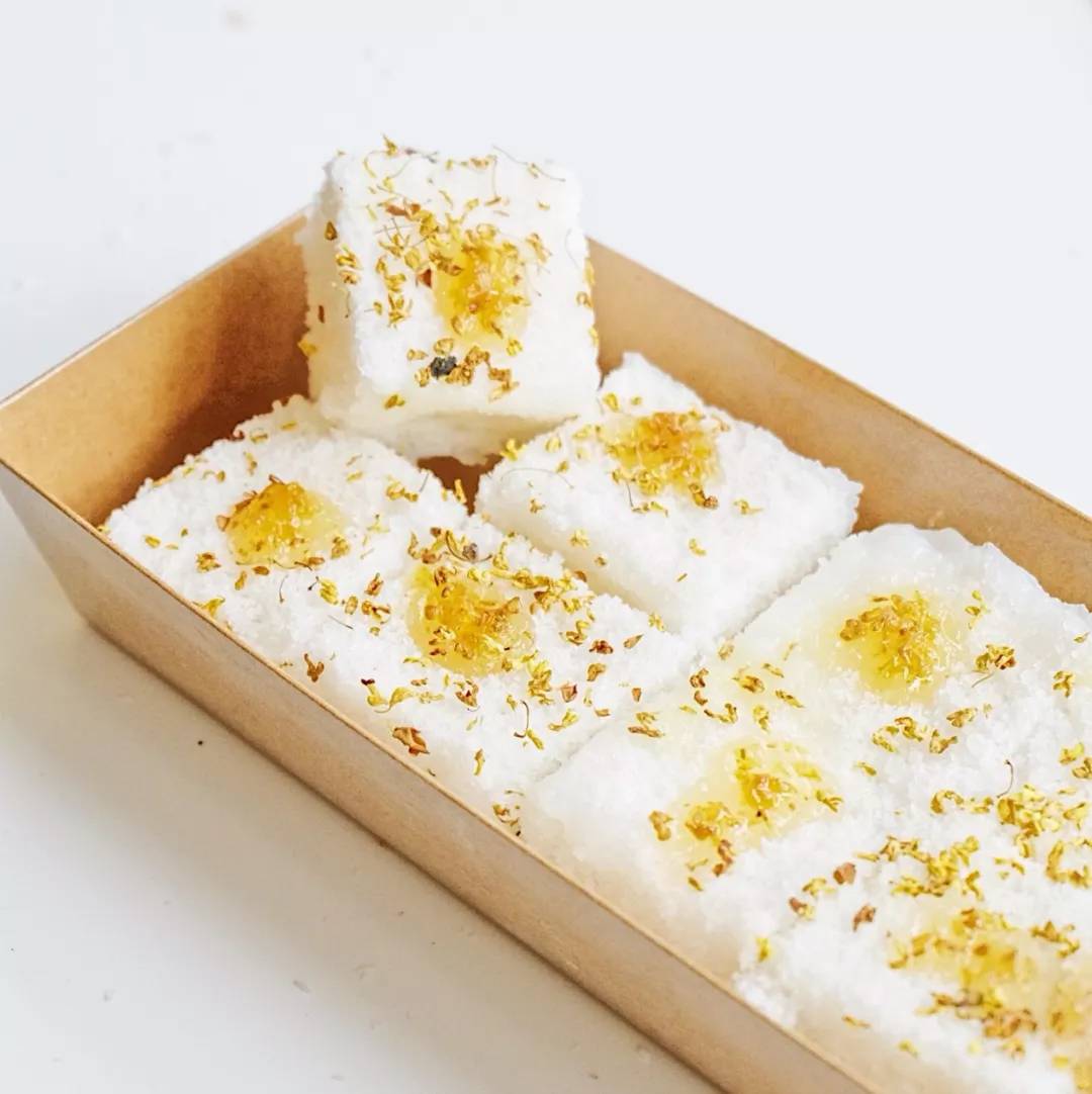 意外爆火的美食店铺,爆火的米糕