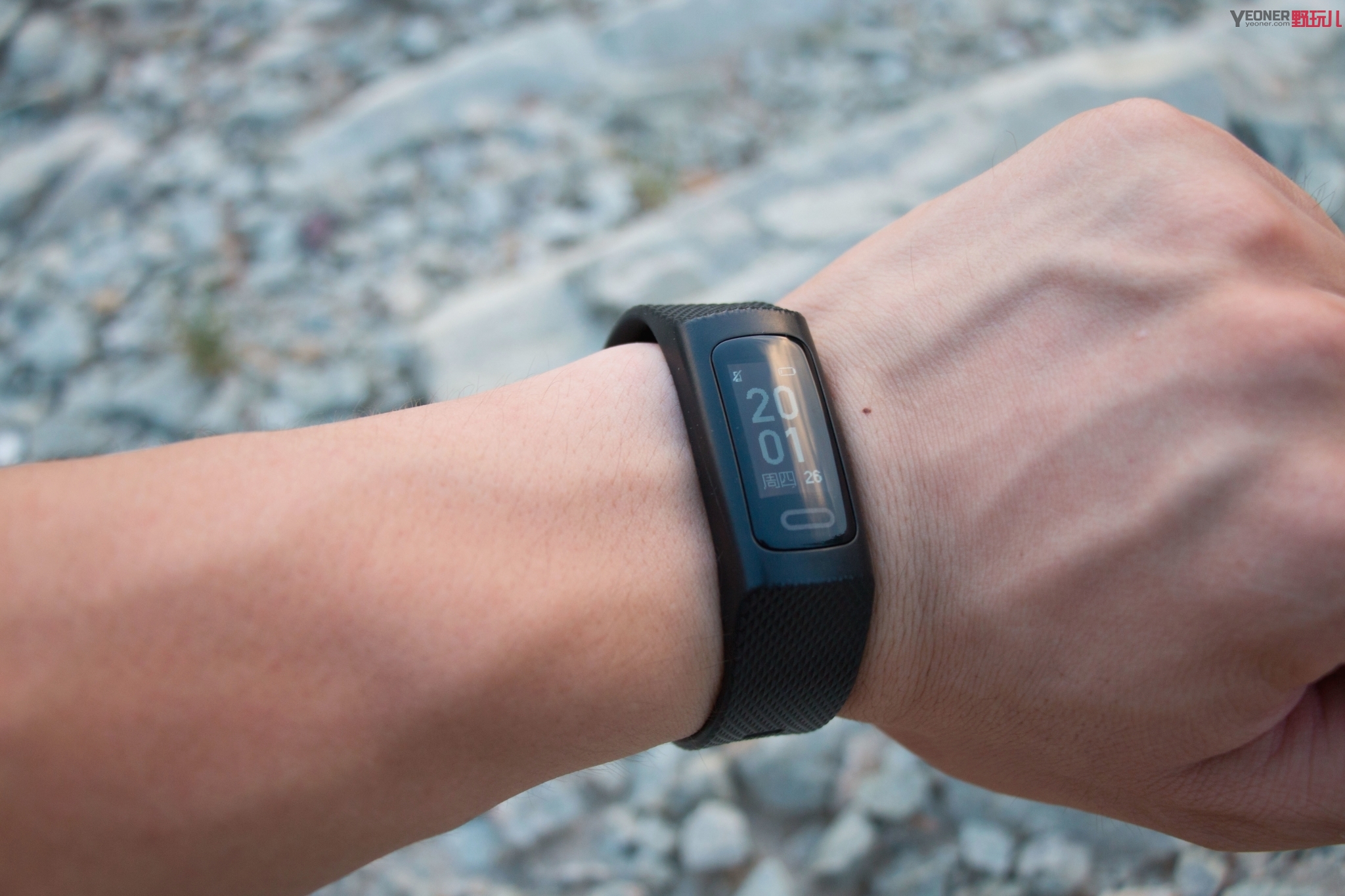 乐心手环3的sn码,乐心智能手环3代