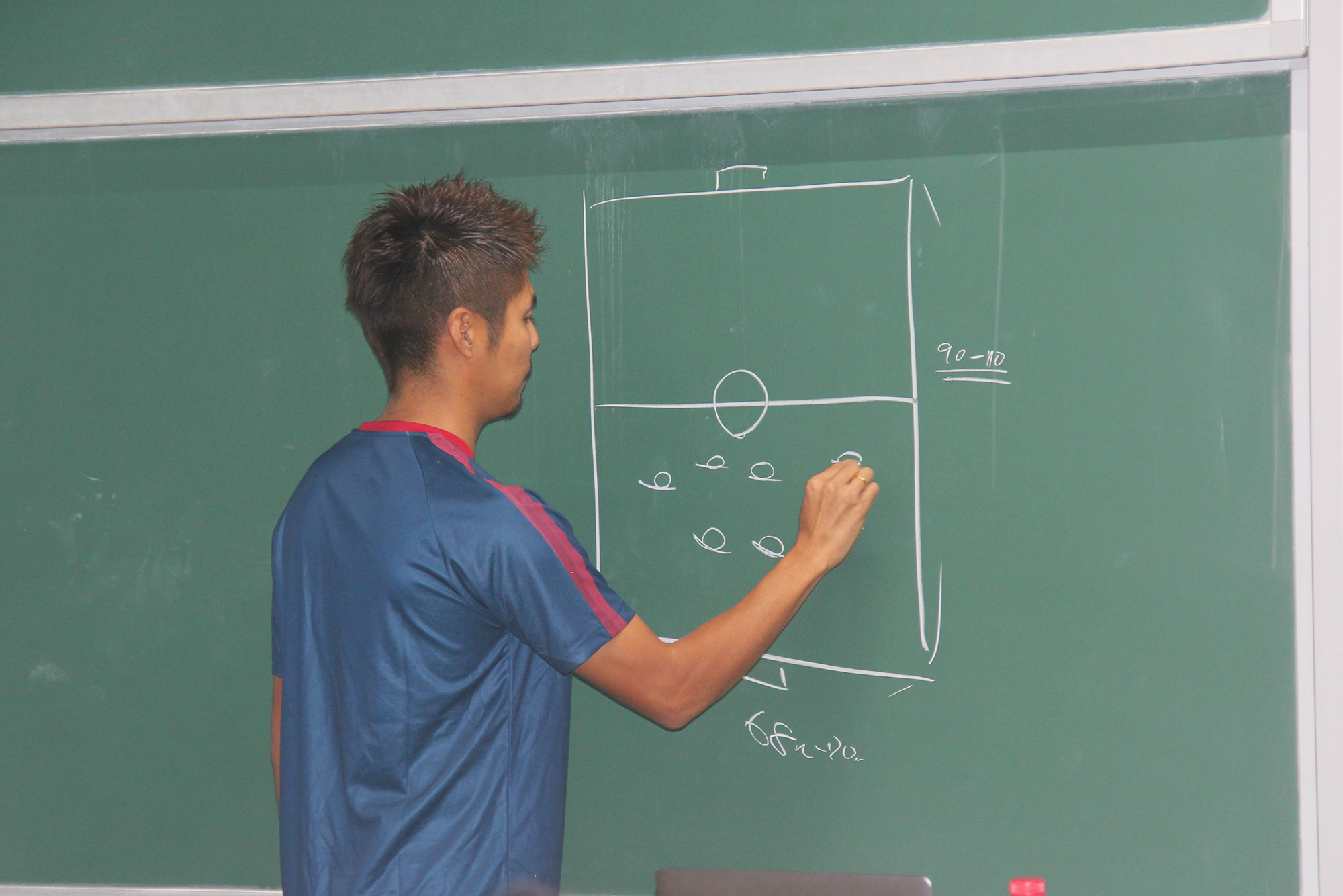 深足校园公开课走进南科大乐山孝志全程中文授课