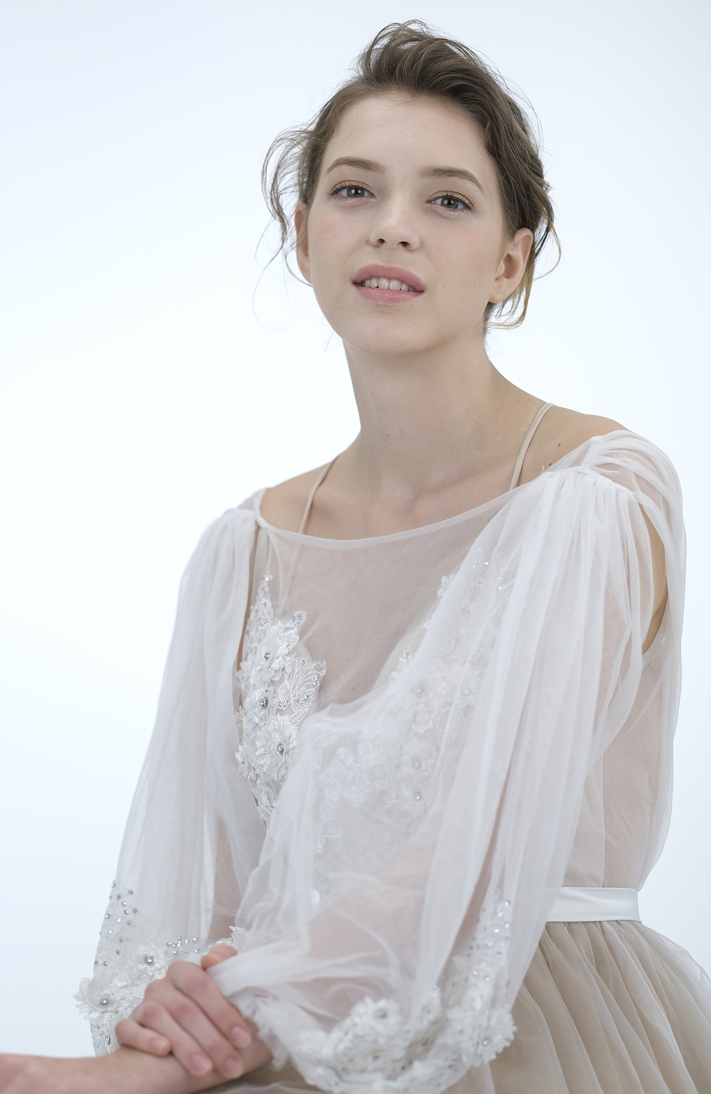 富士x-t30ii微单相机是半画幅吗,富士xt3全画幅微单怎么样