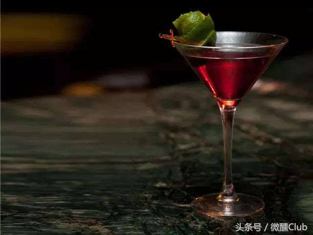 鸡尾酒调酒入门培训,调酒师如何推荐鸡尾酒