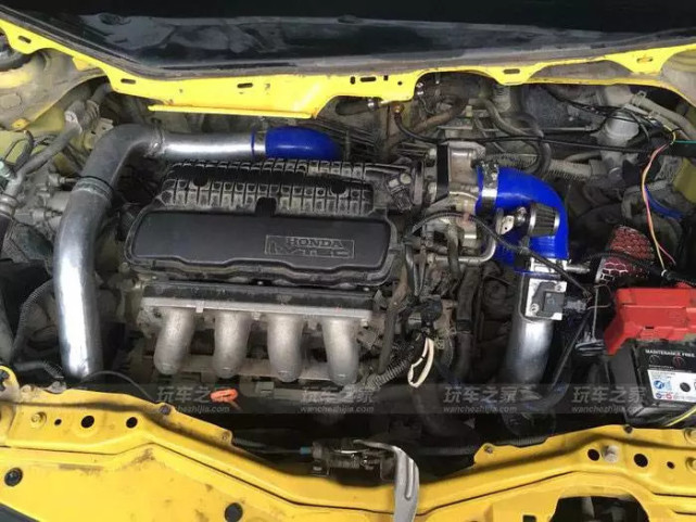 飞度改装空气悬挂效果怎么样,飞度如何改不烂大街