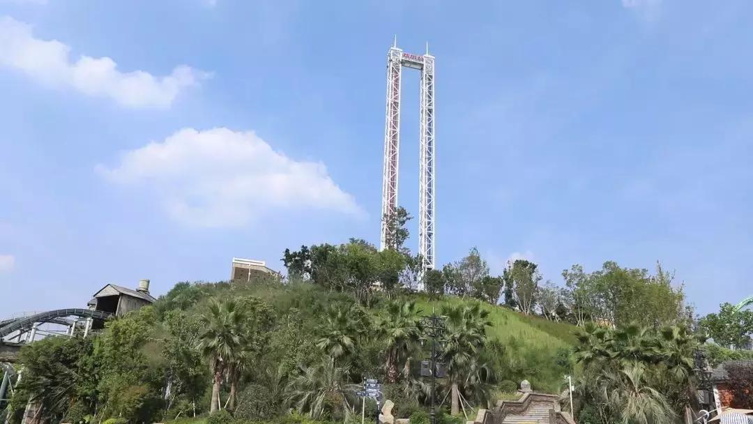 重庆欢乐谷好玩还是融创好玩,重庆欢乐谷好玩还是方特