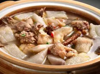 体内有血瘀怎么办吃哪些中药好,血瘀体质吃什么能活血化瘀