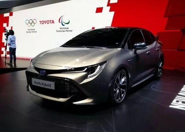 百公里油耗14算不算高,2018款卡罗拉1.2t跑长途真实感受