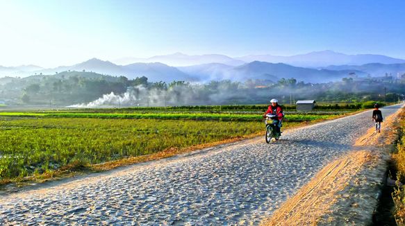 云南乡村振兴示范村建设政策,云南省四好农村路指导意见