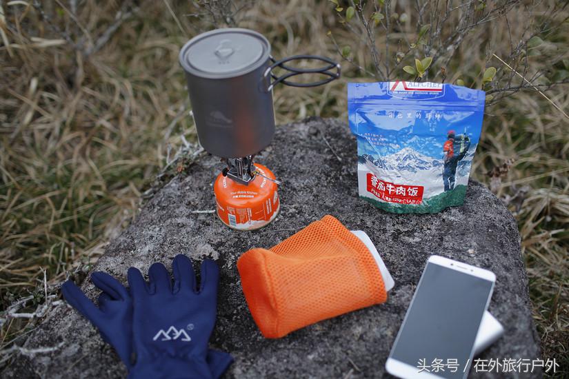 将轻量化进行到底——20L背包的千八雪地露营