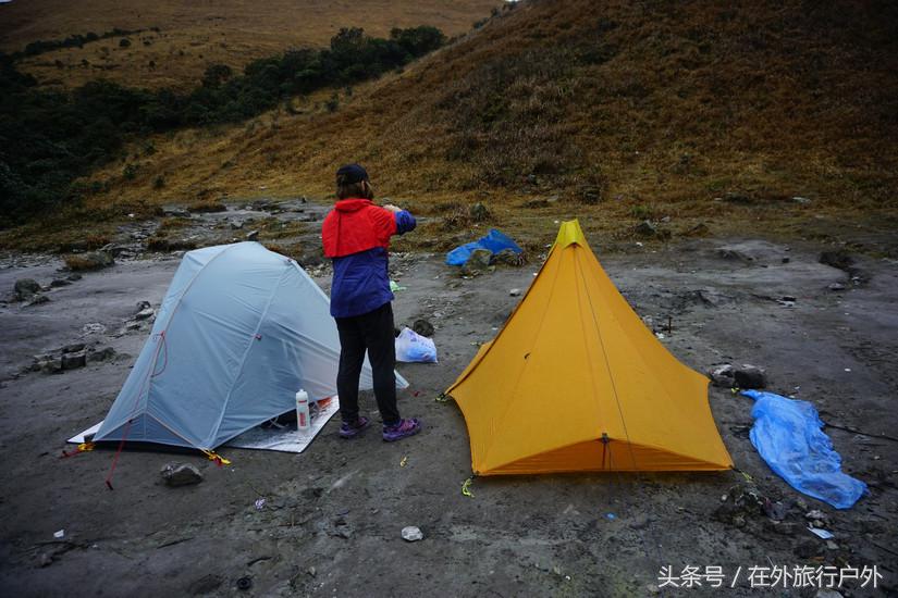 将轻量化进行到底——20L背包的千八雪地露营