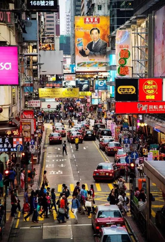 我在昆明,闺蜜在深圳,高铁开通后,我们约会香港