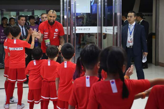 巴萨新赛季球衣24-25客场,巴萨下赛季客场球衣曝光