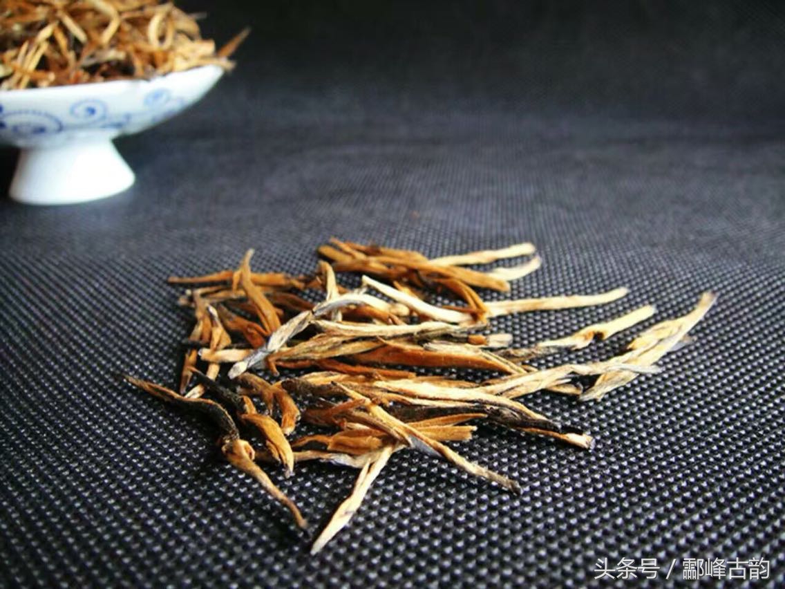 品鉴一杯红茶需要熟悉这几种香气,夏季喝红茶如何挑选红茶