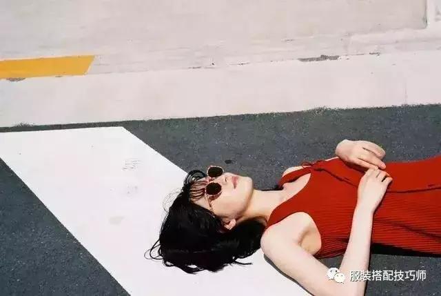 红梨色适合什么肤色,红梨色显白不挑肤