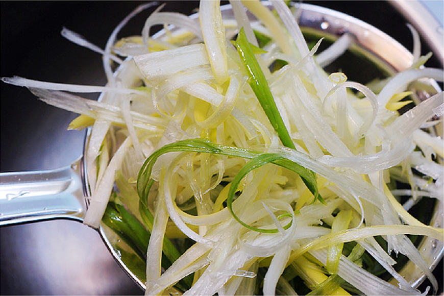 干豆腐炒卷心菜怎么做好吃,干豆腐炒卷心菜怎么做才好吃