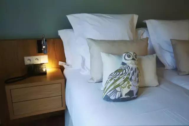 生活在别处完整版歌曲,生活在别处完整版