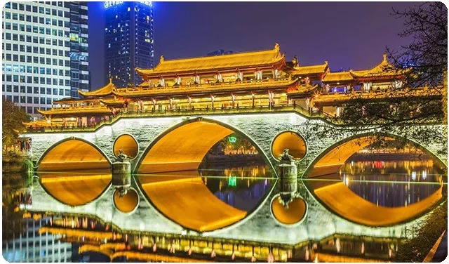 一年成郡两年成邑三年成都,一年成邑二年成郡三年成都