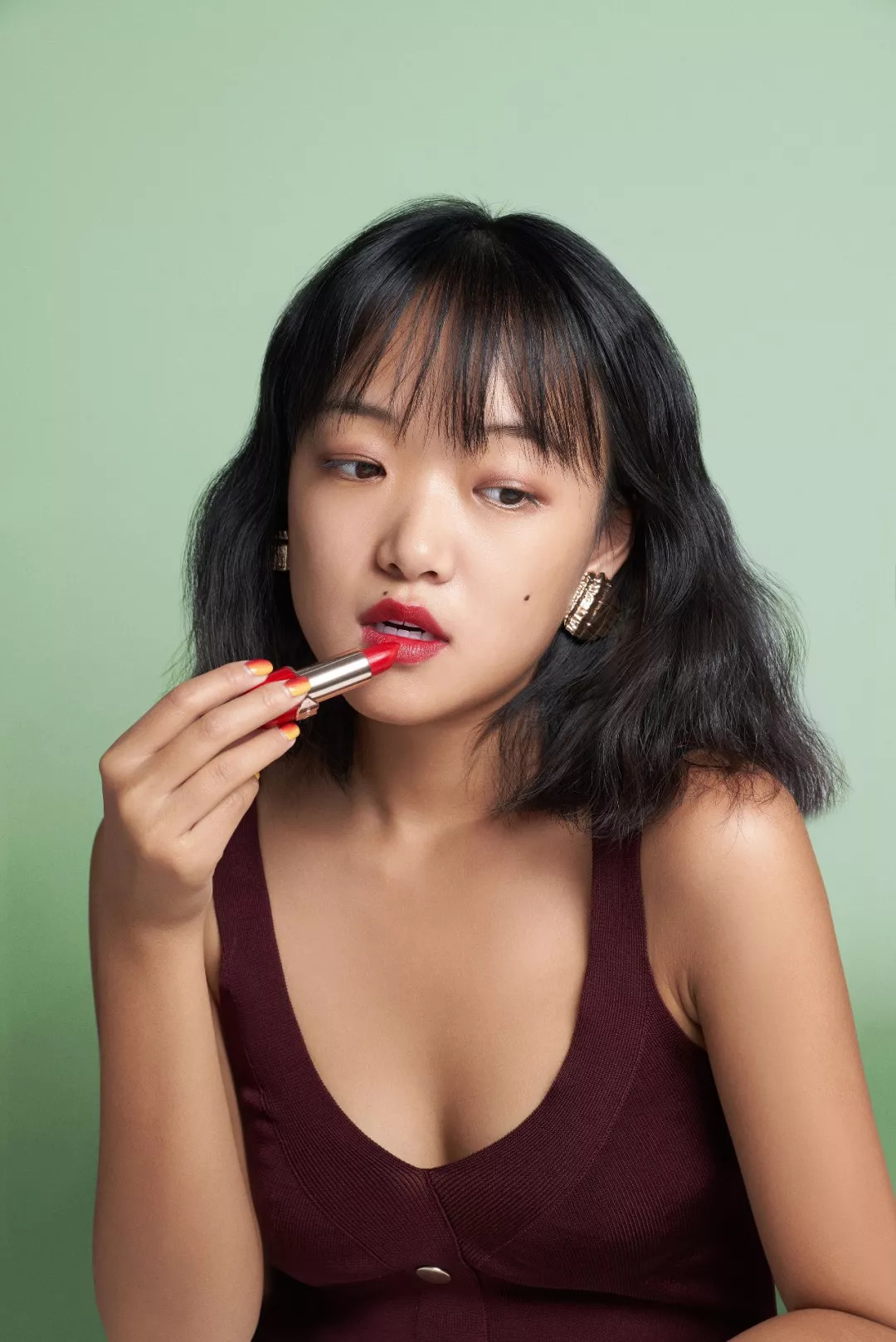 没有它,你涂了赫本的红唇也不灵呐