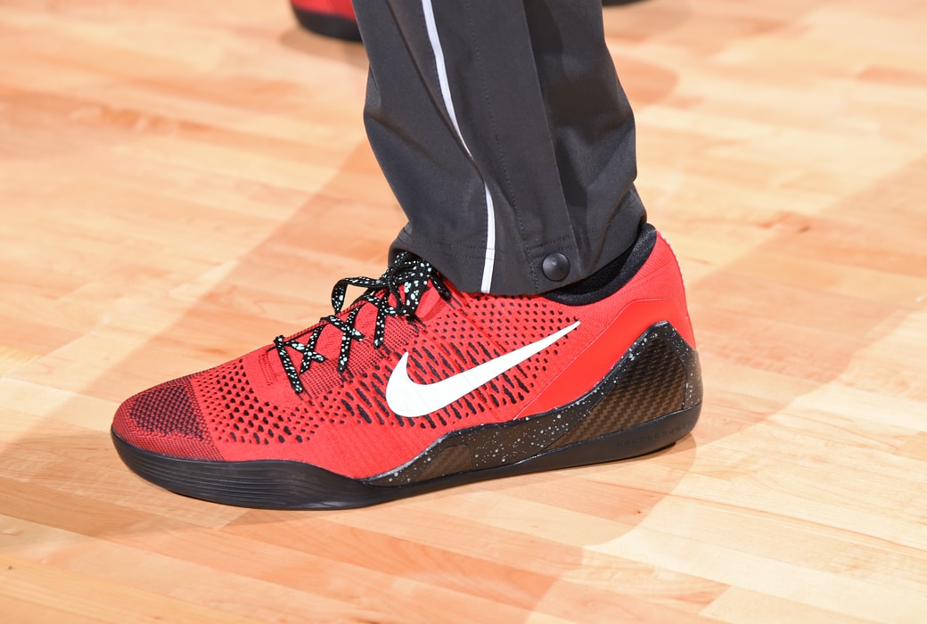 塔克球鞋上脚视频,塔克4000双球鞋