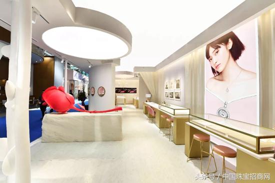 爱与被爱方恒久｜LOVELOVE爱与被爱钻戒闪耀深圳国际珠宝展