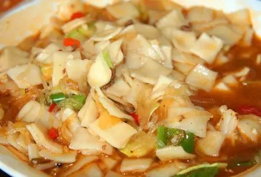 西宁——内地人心中荒凉的边疆，边疆人心中繁华的内地