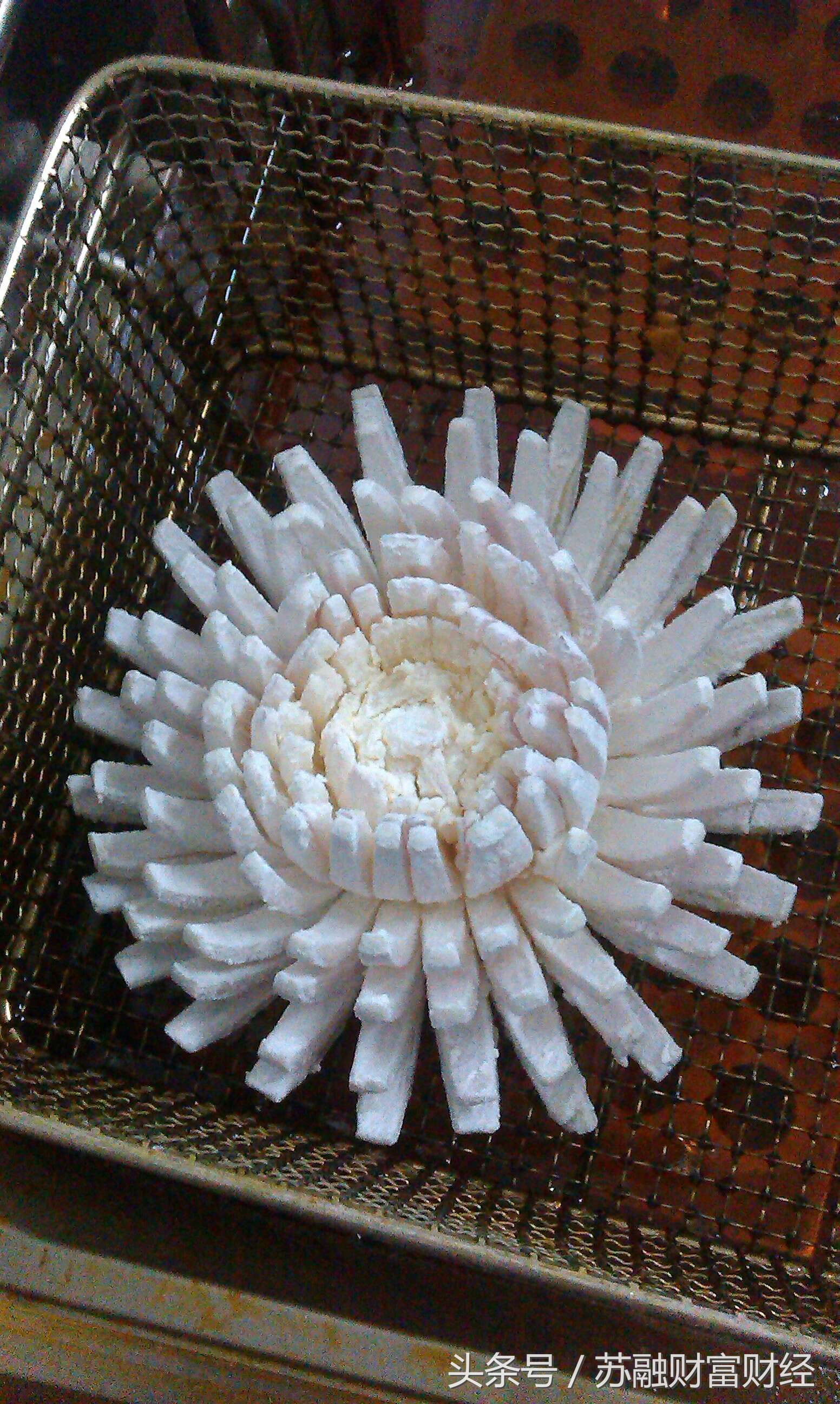 火爆的街头小吃加盟,最新小本特色小吃项目麻辣烫