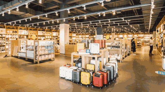 西西弗首家黑标店、丝芙兰亚洲首家新概念店、法国神级闪电泡芙L’ÉclairdeGénie，又一大波首店将来袭