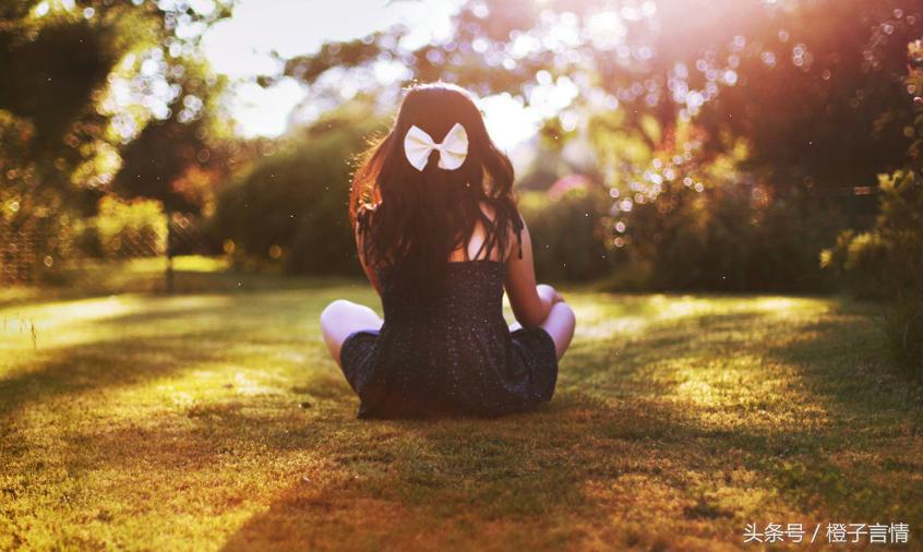 给恋爱时太黏人的姑娘：不要犯低级错误，从三个方面开始“减重”