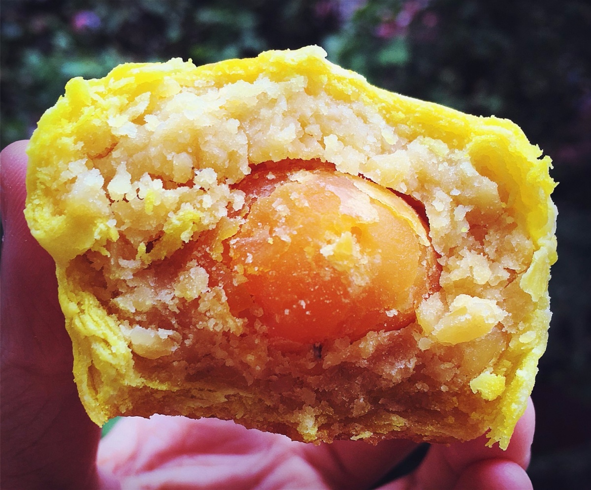 淘宝好吃的蛋黄酥推荐,测评淘宝蛋黄酥20块钱30个