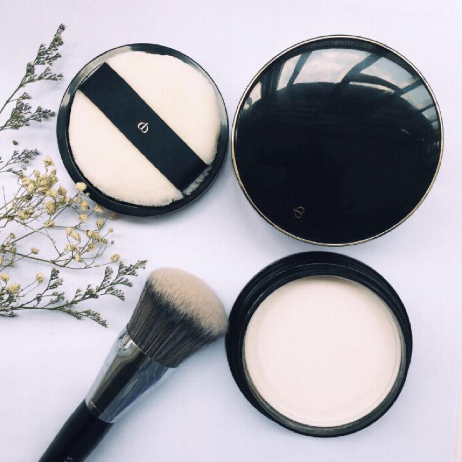 适合男生用的控油散粉,给女生用的散粉推荐