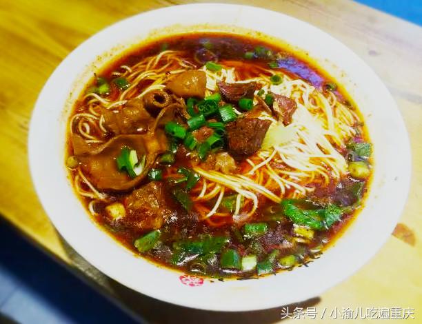 重庆美食攻略30种,重庆美食攻略及美食推荐