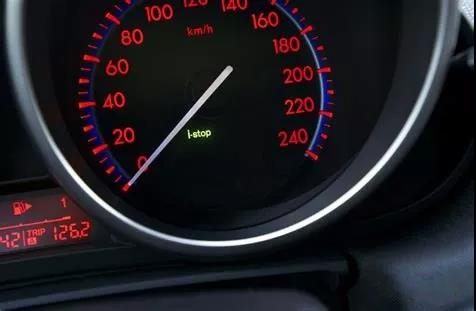 发动机启停是每次打火默认开启吗,开启发动机启停功能的正确方法