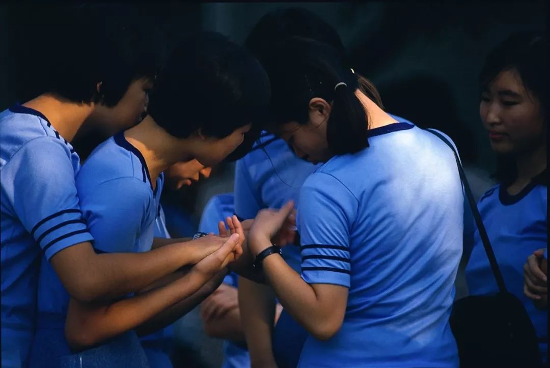 七八十年代学生珍贵影像,80后中学回忆的真实照片